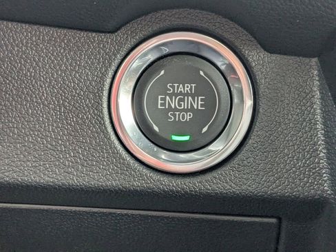 New 2026 Chevrolet Traverse Z71 w/ Enhanced Driving Package AWD/4WD image 26
