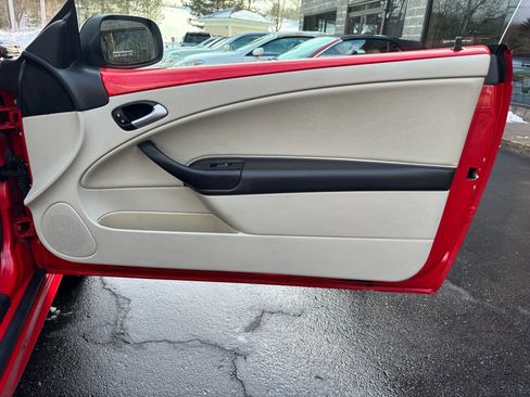 Used 2010 Saab 9-3 Aero w/ Aero Premium Package image 18