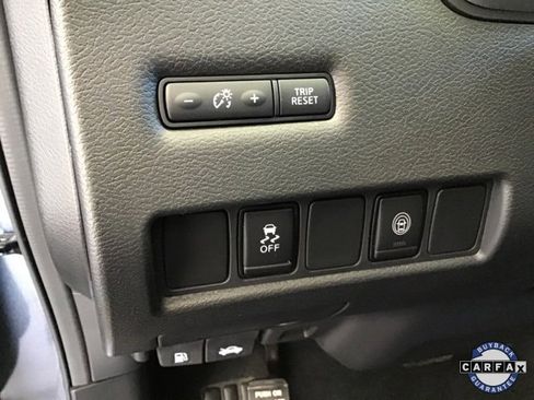 Used 2021 Nissan Murano SV image 54