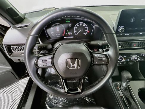 Used 2025 Honda Civic Sport image 10