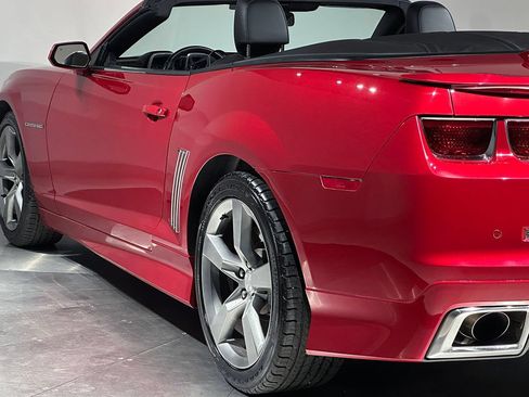 Used 2012 Chevrolet Camaro SS RWD image 32