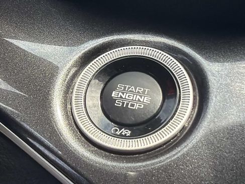 Used 2021 Jeep Grand Cherokee L Laredo AWD/4WD image 9