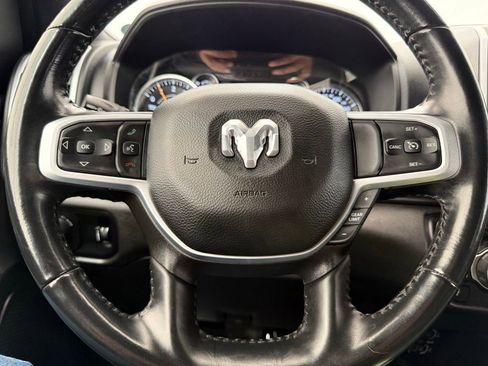 Used 2022 RAM 1500 Big Horn AWD/4WD image 41