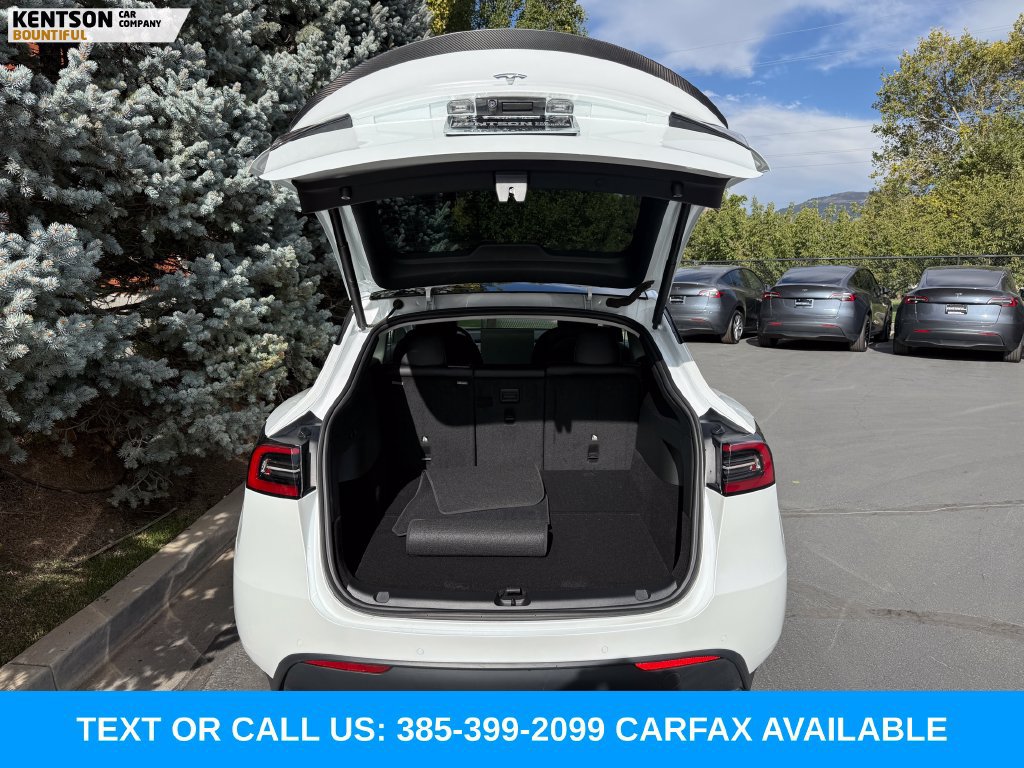 Used 2022 Tesla Model Y Performance AWD/4WD image 30