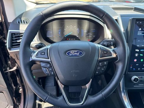 Used 2024 Ford Edge Titanium w/ Equipment Group 301A AWD/4WD image 8