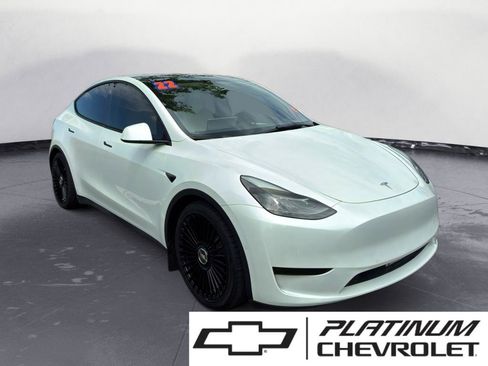 Used 2022 Tesla Model Y Performance AWD/4WD image 1