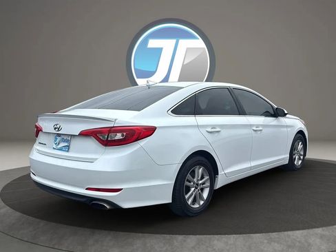 Used 2016 Hyundai Sonata SE FWD image 7