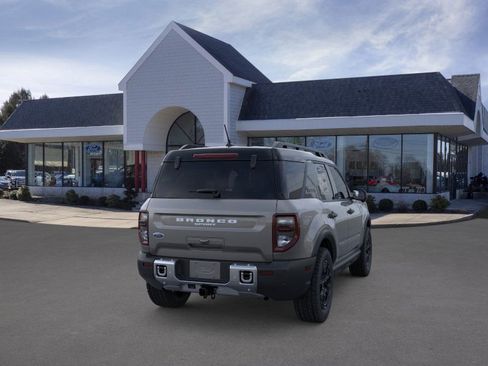 New 2025 Ford Bronco Sport Outer Banks w/ Sasquatch Outer Banks Package image 8