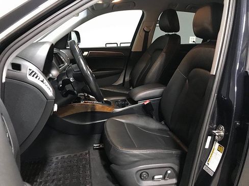 Used 2013 Audi Q5 2.0T Premium w/ Convenience Pkg AWD/4WD image 11