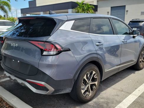 Used 2023 Kia Sportage EX FWD image 6