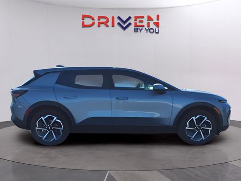 New 2026 Chevrolet Equinox EV LT w/ LPO, All-Weather Mat Package image 6