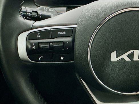 Certified 2025 Kia K5 GT-Line w/ GT-Line Premium Package image 9