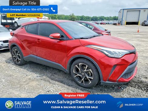 Used 2020 Toyota C-HR XLE FWD image 5