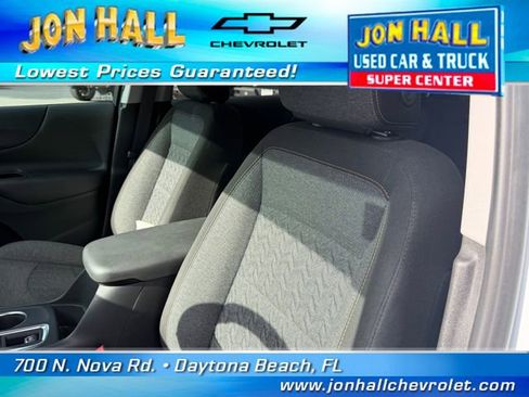 Used 2024 Chevrolet Equinox LT FWD image 21