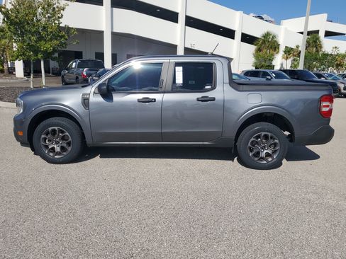 Used 2022 Ford Maverick XLT image 7