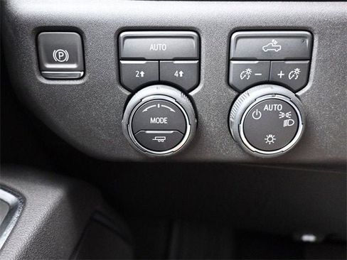 New 2026 Chevrolet Silverado 1500 LT w/ Leather Package image 28