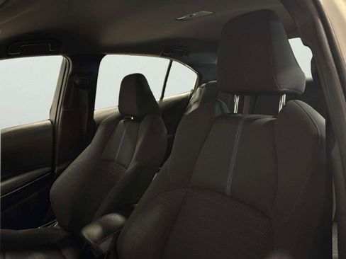 Used 2021 Toyota Corolla SE image 14