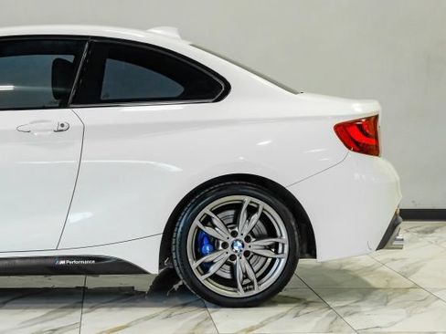 Used 2015 BMW M235i Coupe RWD image 18