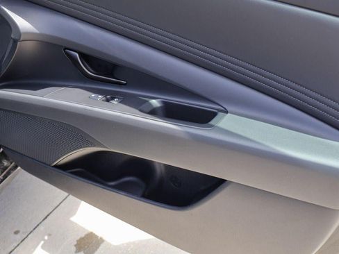 New 2026 Hyundai Elantra SEL Sport FWD image 24