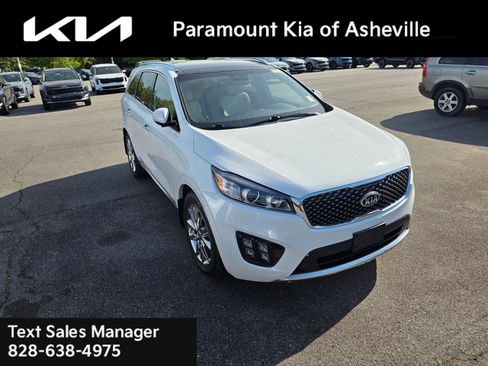 Used 2017 Kia Sorento SX AWD/4WD image 4