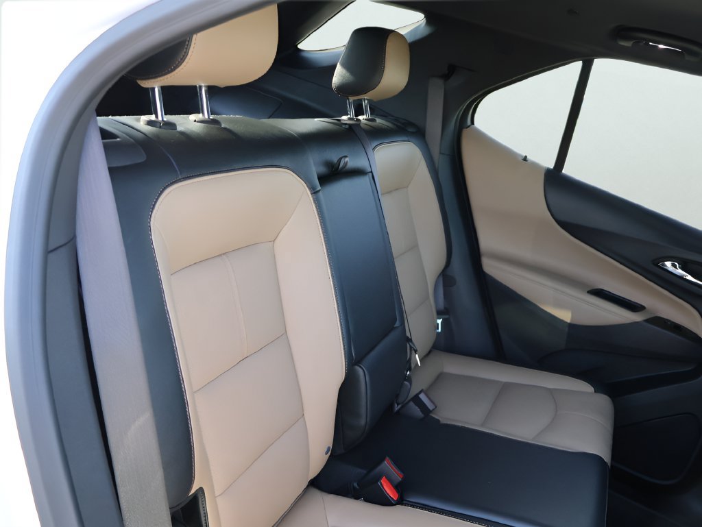 Used 2024 Chevrolet Equinox Premier FWD image 14