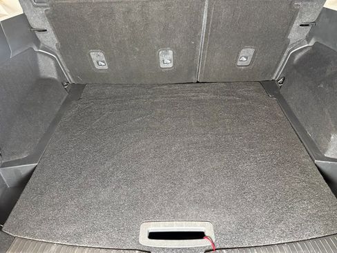 Used 2021 Nissan Rogue SV FWD image 21