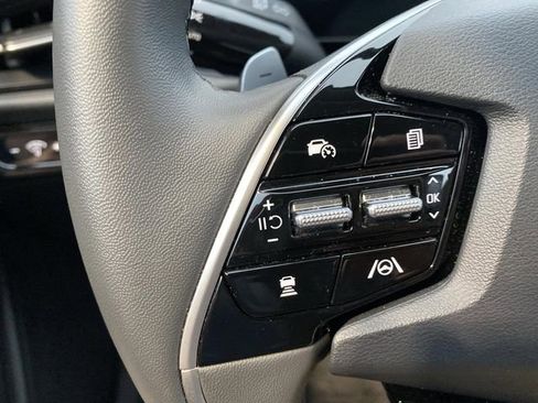 Certified 2024 Kia Niro EX image 27