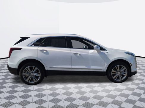 Certified 2024 Cadillac XT5 Premium Luxury image 8