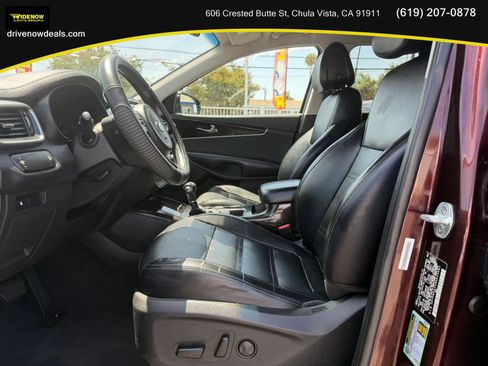 Used 2016 Kia Sorento EX FWD image 11