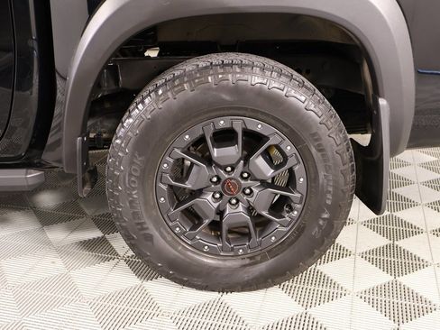 Used 2023 Nissan Frontier PRO-4X w/ Pro-4X Premium Package image 20