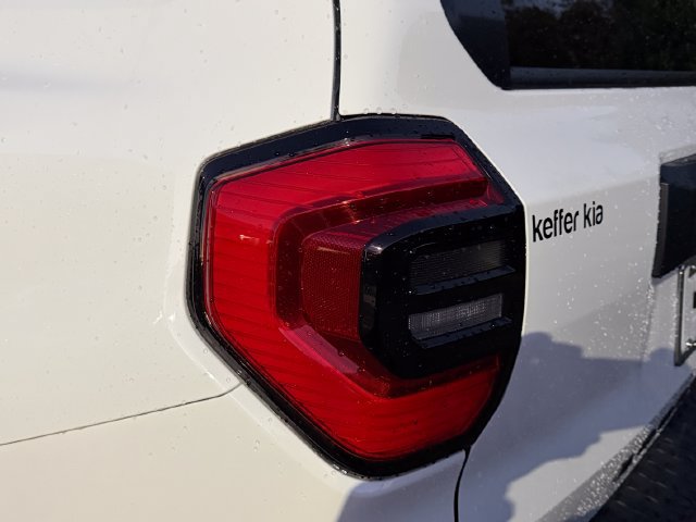 Used 2026 Toyota 4Runner SR5 AWD/4WD image 11