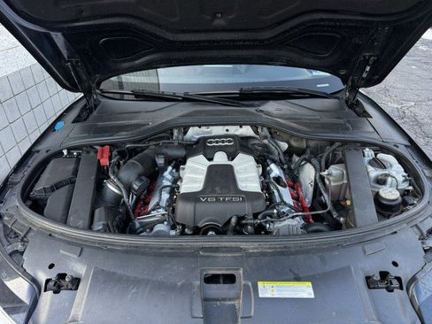 Used 2013 Audi A8 L 3.0T image 5