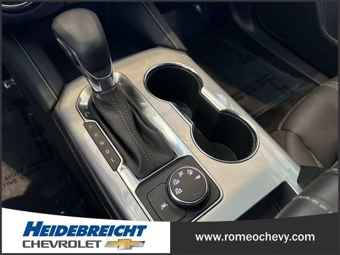 Used 2024 Chevrolet Blazer LT AWD/4WD image 23