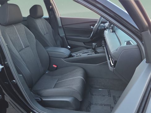 Certified 2023 Honda Accord Sport image 17