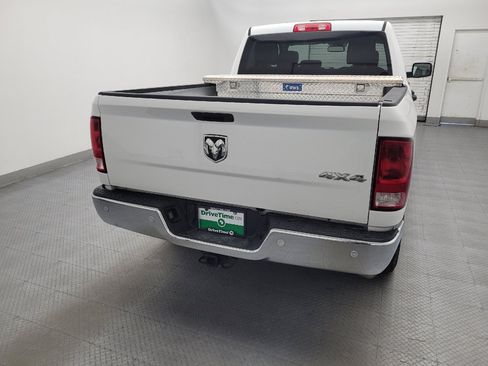 Used 2020 RAM 1500 Tradesman w/ Chrome Appearance Group AWD/4WD image 7