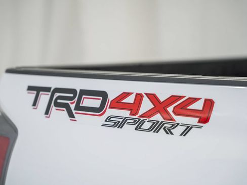 Used 2023 Toyota Tacoma TRD Sport w/ Technology Package AWD/4WD image 20