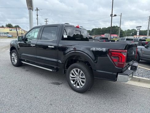 New 2025 Ford F150 Lariat w/ Equipment Group 501A Mid image 8