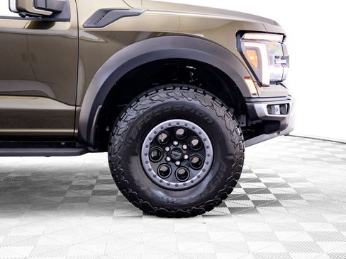 Used 2024 Ford F150 Raptor AWD/4WD image 43