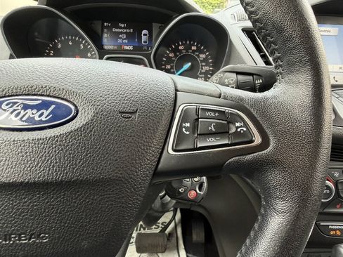 Used 2018 Ford Escape SEL AWD/4WD image 23