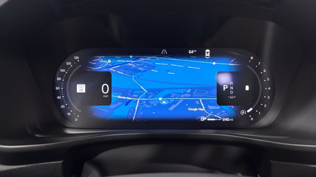 Certified 2026 Volvo XC40 B5 Plus AWD/4WD image 14