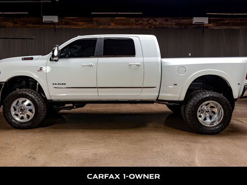 Used 2024 RAM 3500 Limited image 5