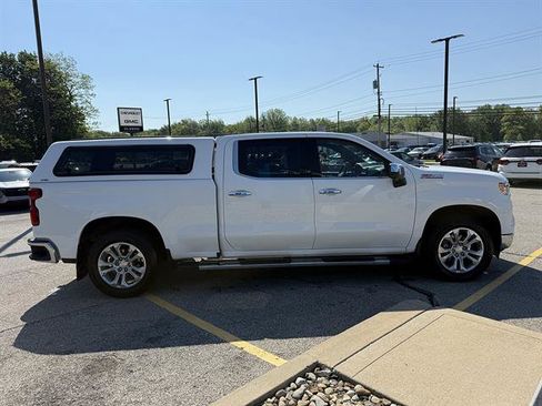 Certified 2023 Chevrolet Silverado 1500 LTZ AWD/4WD image 8