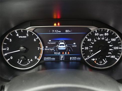 Used 2025 Nissan Altima 2.5 SR image 12