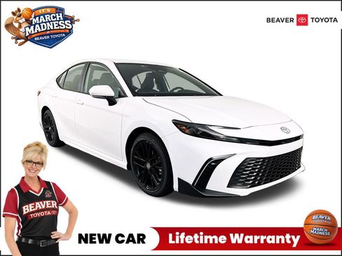 New 2026 Toyota Camry SE image 1