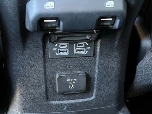 Used 2023 Jeep Wrangler Unlimited Rubicon 4xe AWD/4WD image 17