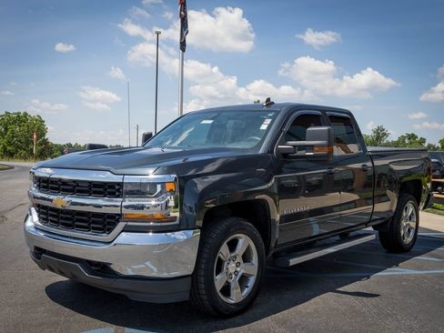 Used 2017 Chevrolet Silverado 1500 LT w/ Max Trailering Package AWD/4WD image 14