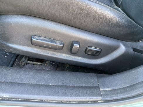 Used 2010 Honda Accord EX-L image 12