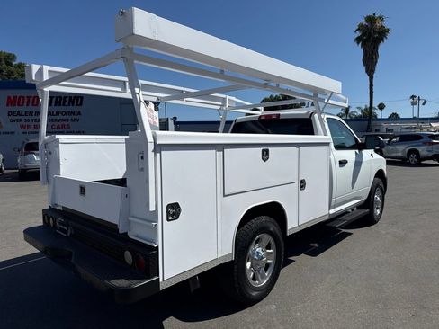 Used 2018 RAM 2500 Tradesman w/ Power Accessory Group RWD image 4