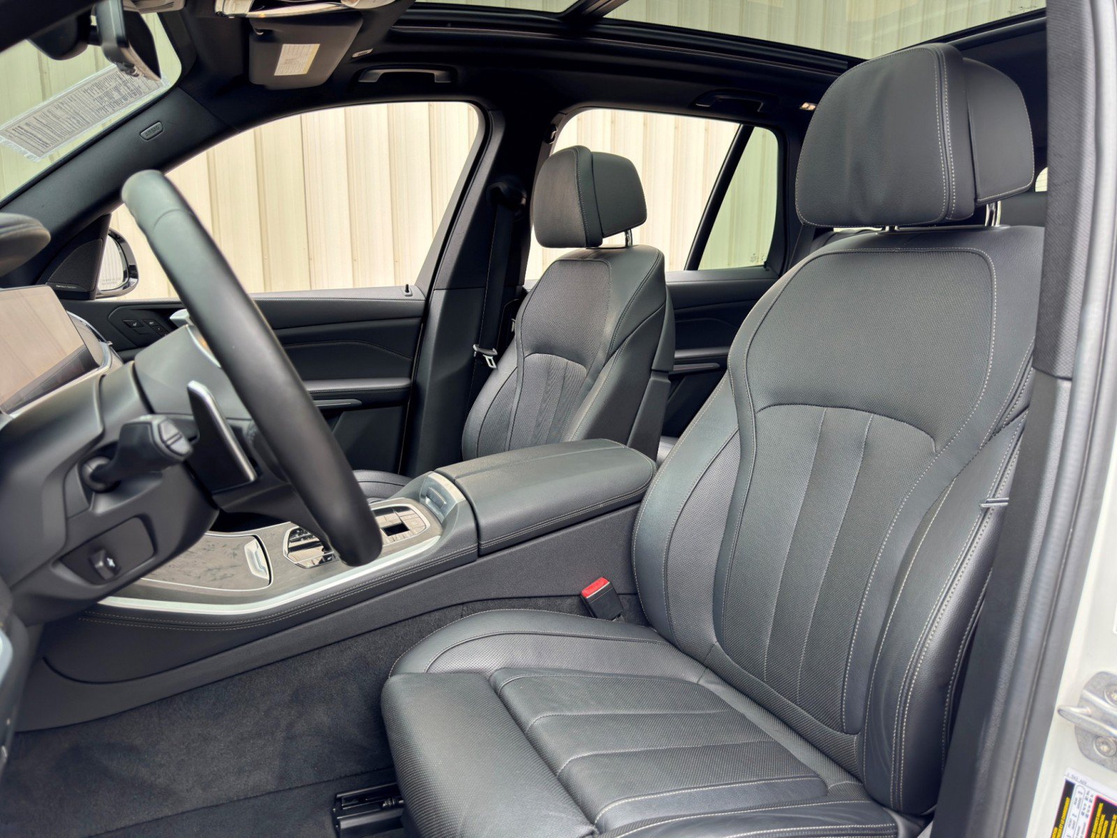 Used 2020 BMW X5 M50i AWD/4WD image 47