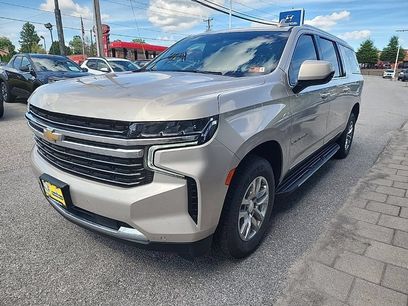 Used 2023 Chevrolet Suburban LT